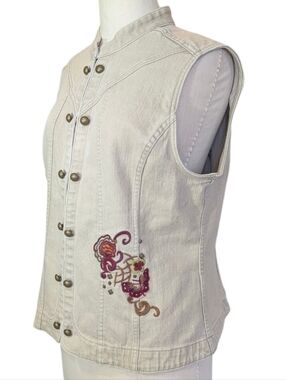 Christopher & Banks Neutral Beige Floral Embroidered Button Up Vest. Large.